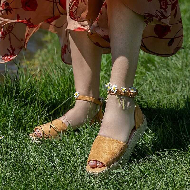 Jasnobrązowe damskie sandały na platformie Dalila - Obuwie