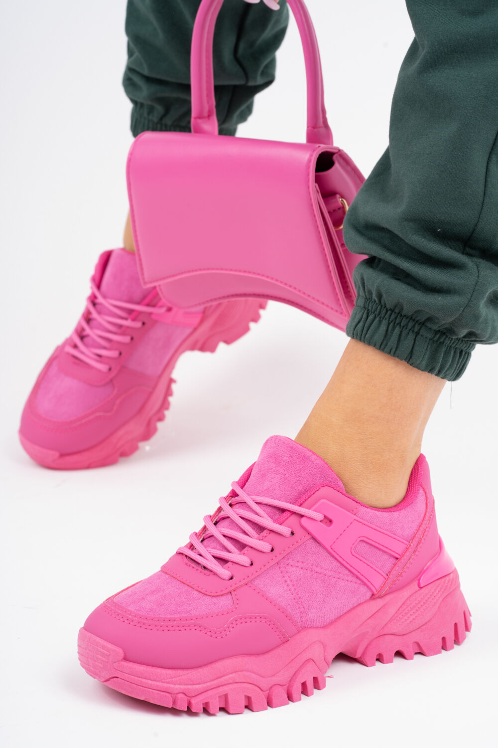 Różowe buty sportowe damskie na wyższej podeszwie Alma